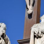 Ausschnitt der Kreuzigungsszene vor dem Papstpalast inAvignon