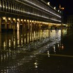 Aqua Alta auf dem Markusplatz